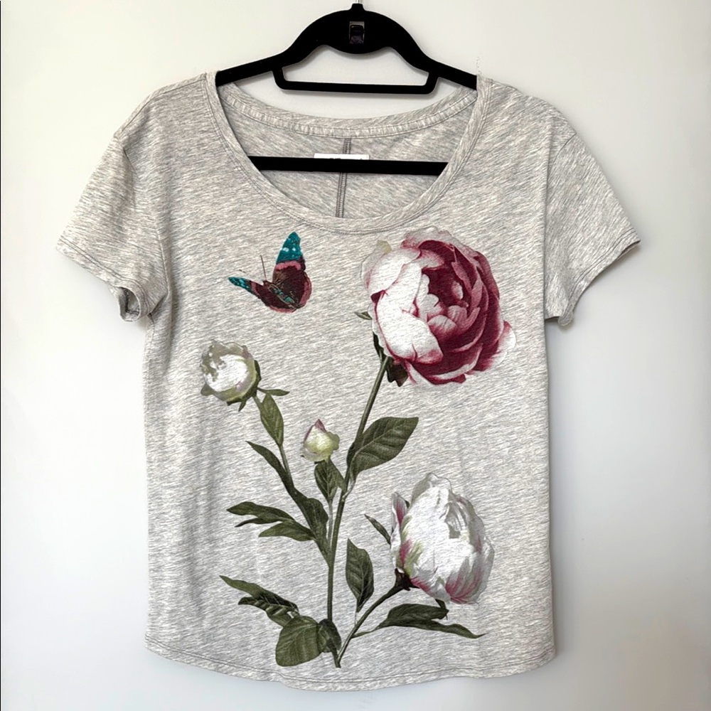 Abercrombie& Fitch Floral Print Gray Scoop Neck Lightweight Short Sleeve TShirt